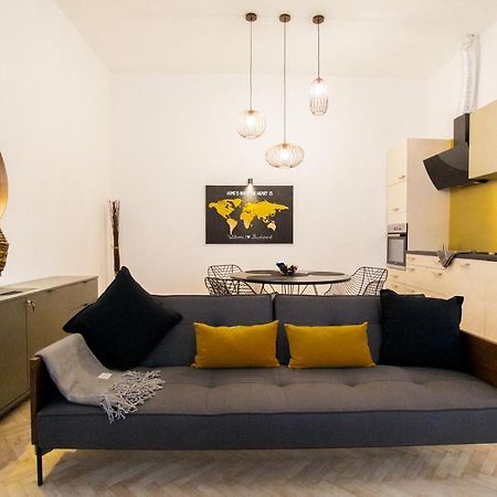 בודפשט Real Delux Apartment Next To Gozsdu & Synagogue מראה חיצוני תמונה