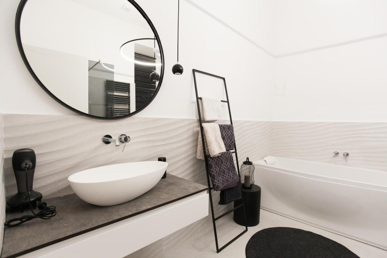 בודפשט Real Delux Apartment Next To Gozsdu & Synagogue מראה חיצוני תמונה