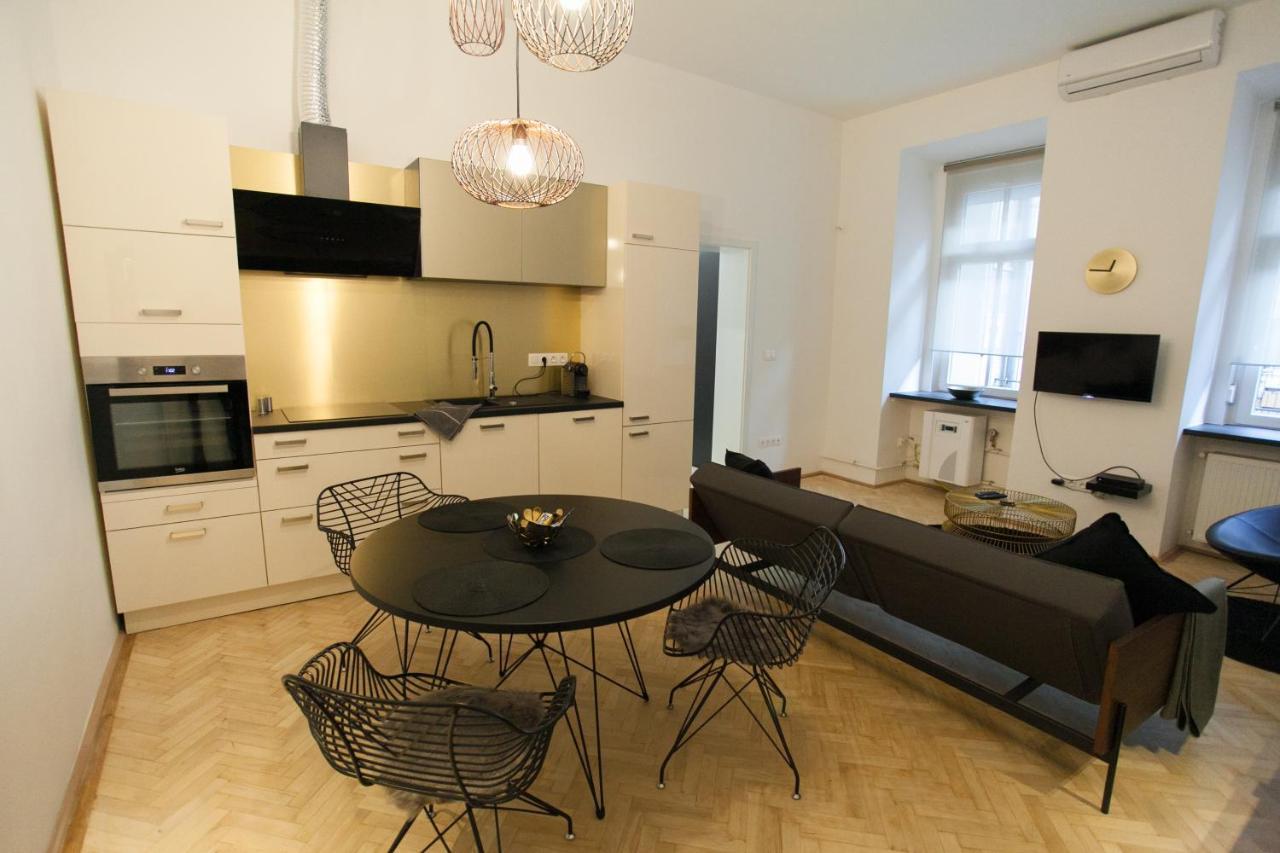 בודפשט Real Delux Apartment Next To Gozsdu & Synagogue מראה חיצוני תמונה